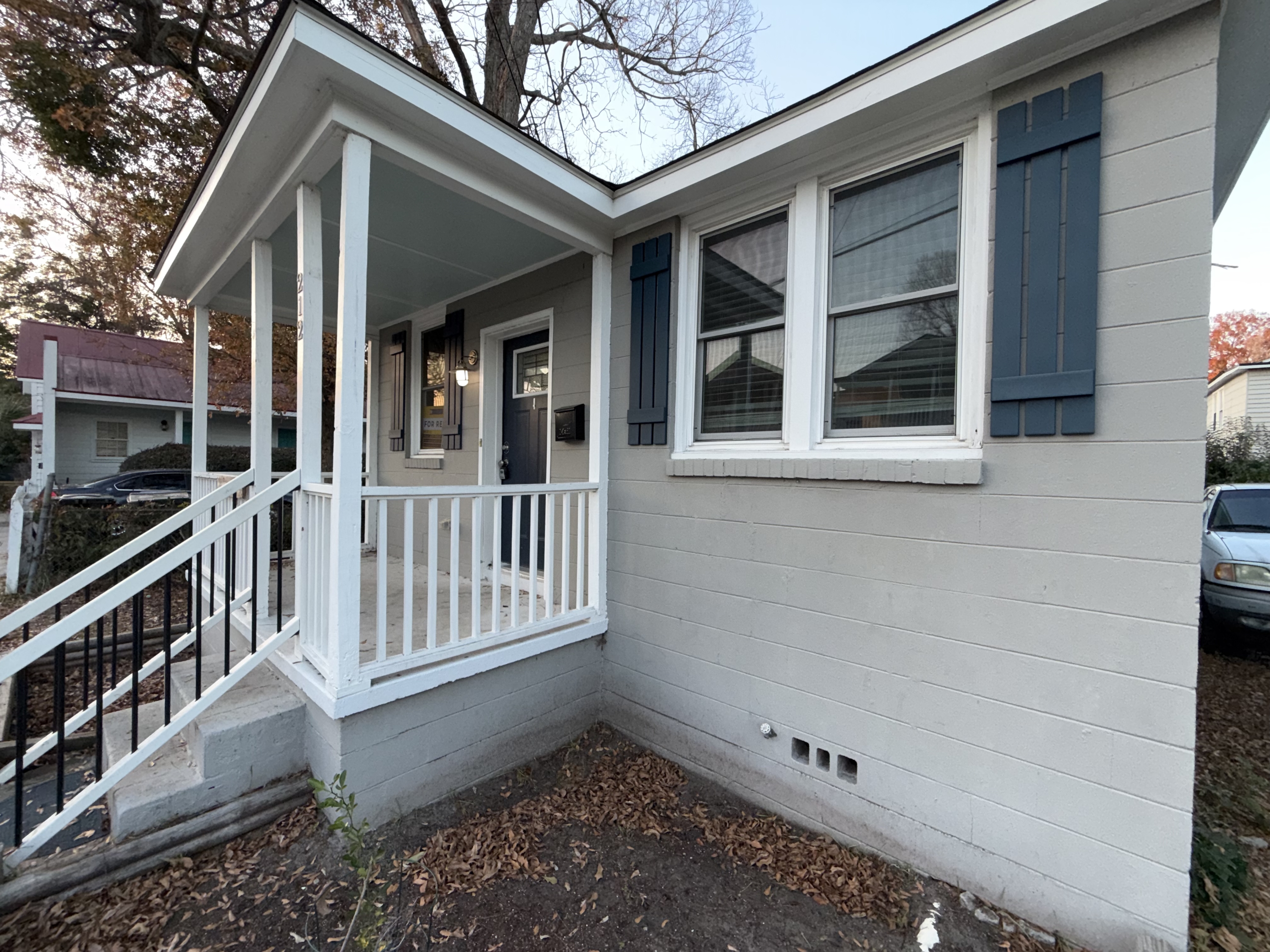 212 Romney Street